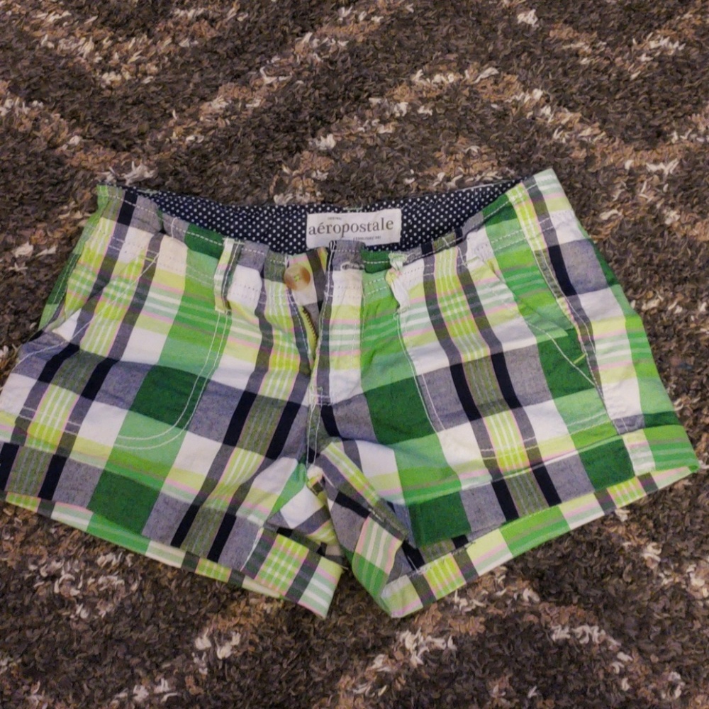 **2 for $12***size 0 Aeropostale shorts